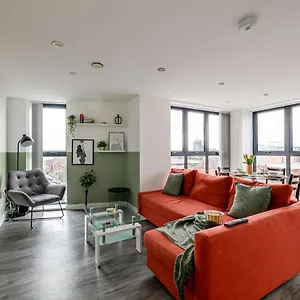 Stunning 2 Bed With Free Parking Close To Cc Manchester
