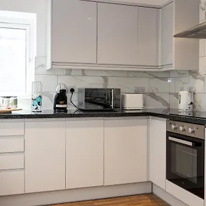 Luxury 2br In Chorlton, Free Parking Manchester
